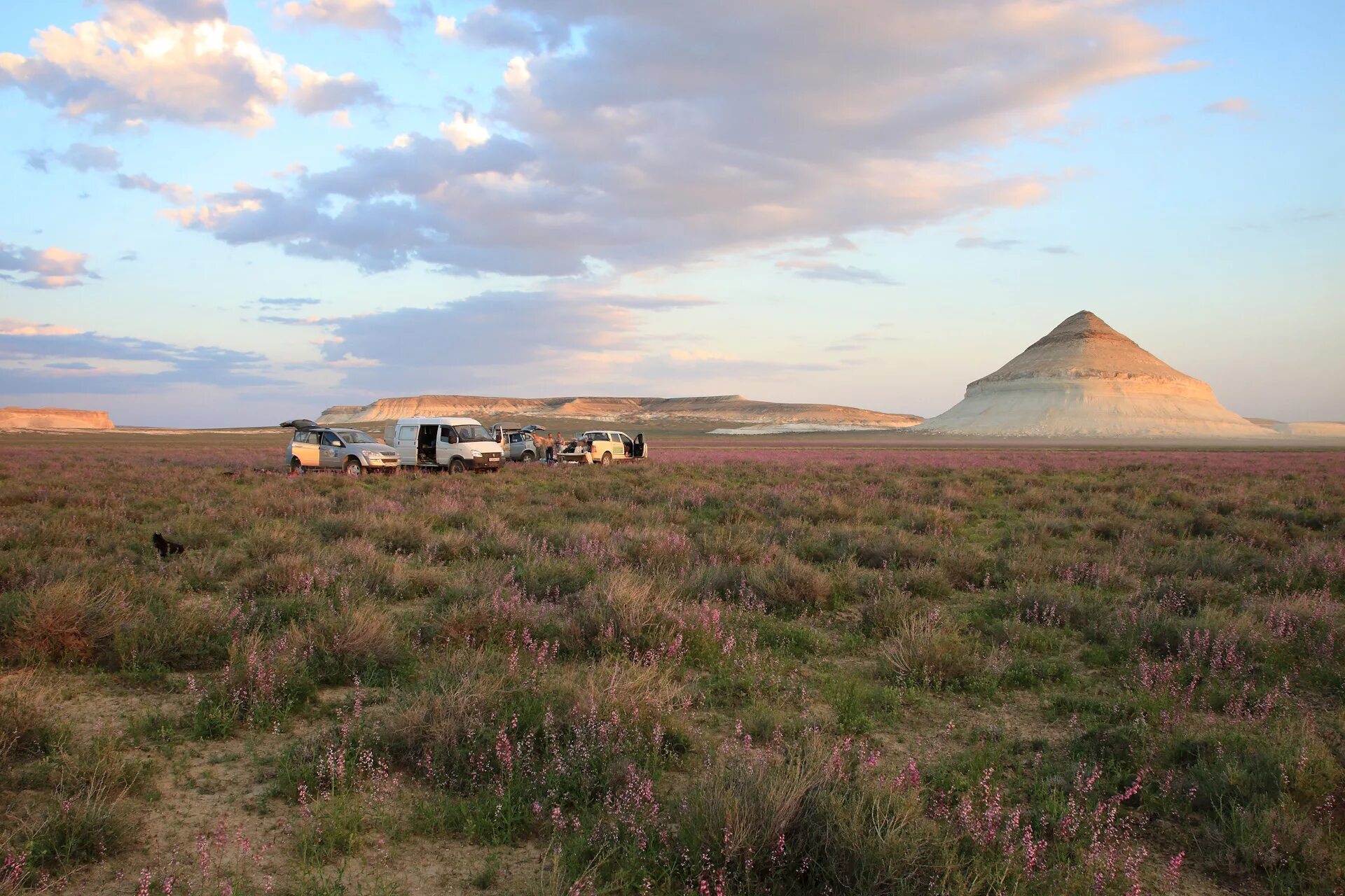 Tour by West Kazakhstan oblast's sights IZI Travel