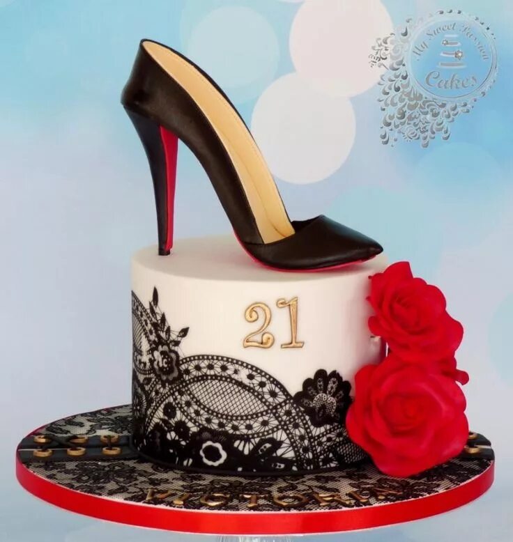 Доченьке 21 год. Торт с туфелькой. Красивый торт для девушки. Торт с туфлей. Тортик на 21 год для девушки.