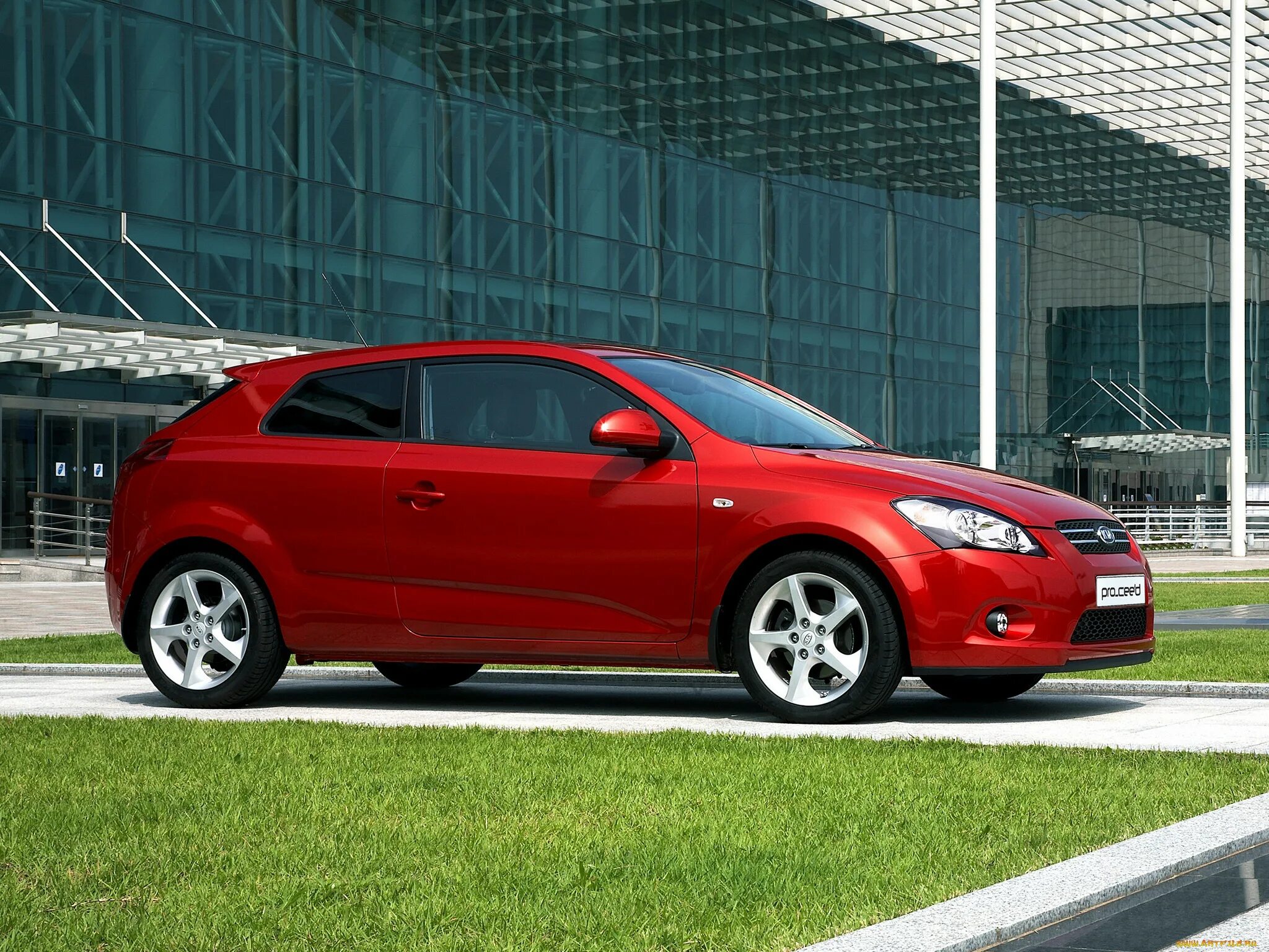 Хэтчбек минск. Kia Pro Ceed 2008. Kia Ceed купе 2008. Kia Ceed 1 купе. Kia cee'd 2008.