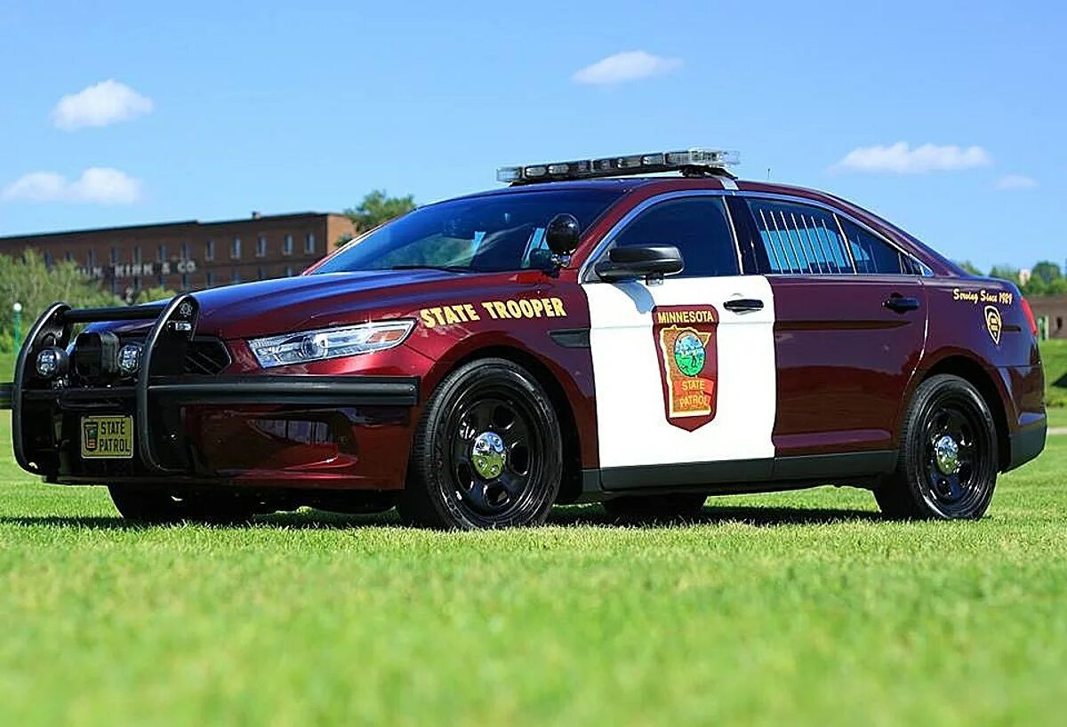 Minnesota Highway Patrol. Полиция штата Миннесота. Minnesota State Patrol. Minnesota State Trooper. State cars