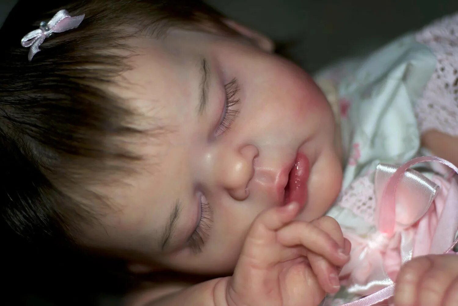 Реборн спят. Реборн Алексис новорожденный. Куклы реборн спящие младенцы. Реборн спящий.