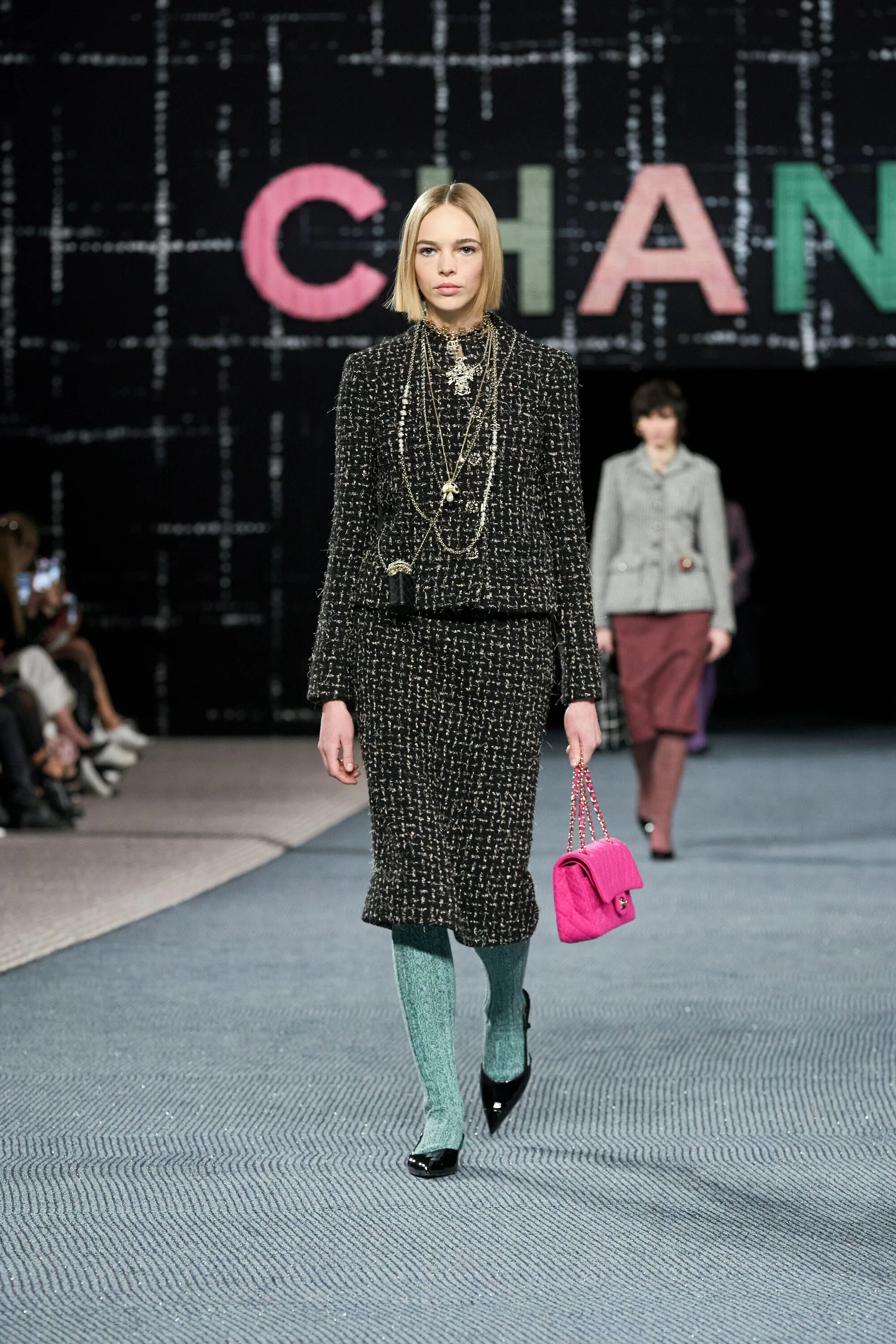Défilé Chanel Prêt à porter automne-hiver 2022-2023 Paris Elle Paris fashion