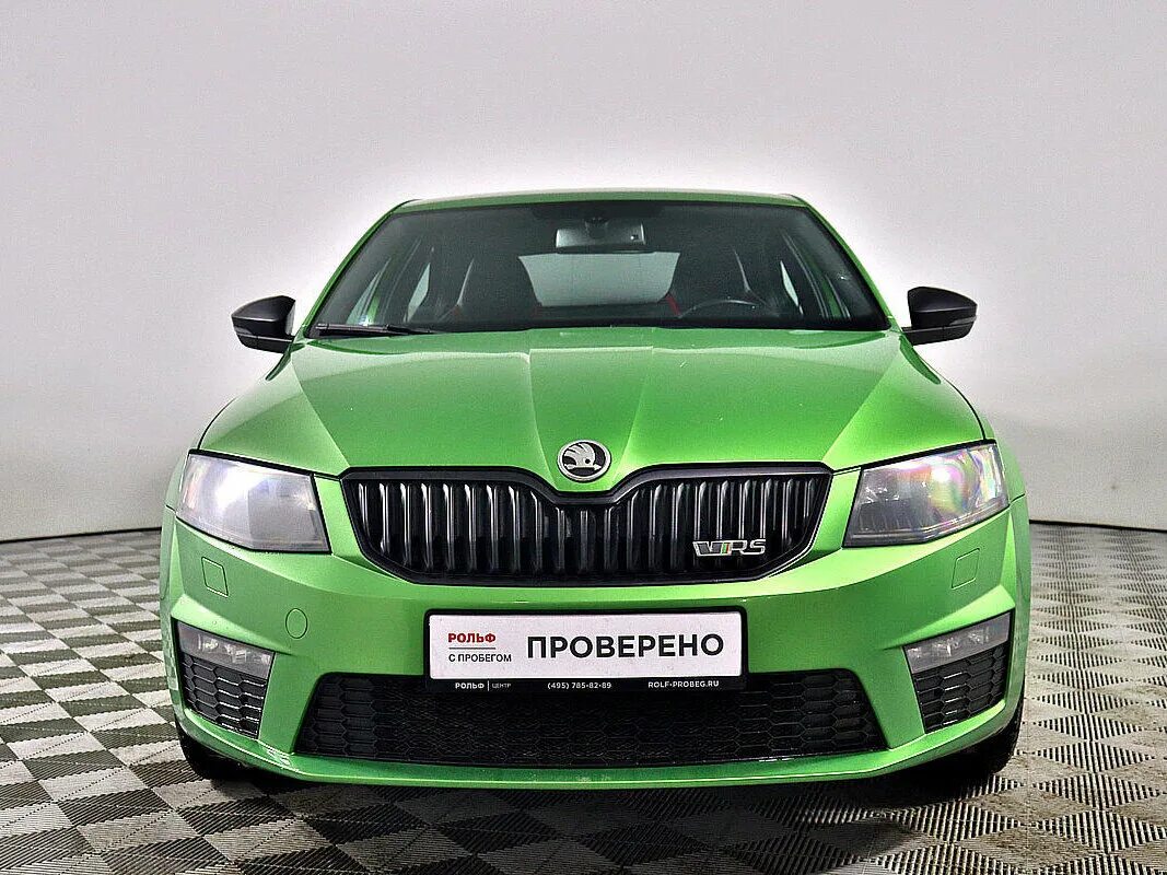 Skoda octavia rs 2020. Skoda Octavia RS 2014. Шкода Octavia RS 2022. Skoda Octavia RS 2022 зелёная.