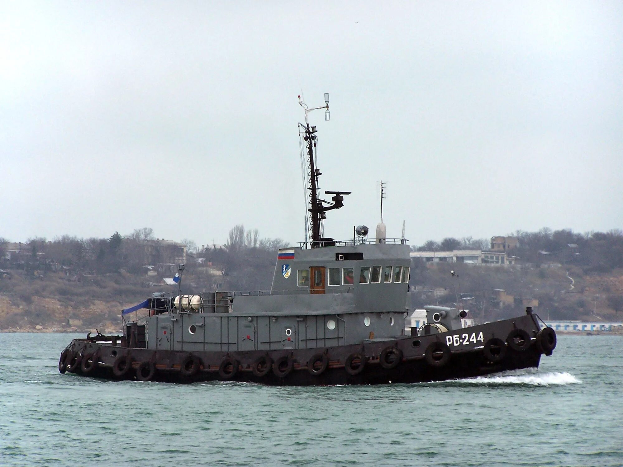 Рейдовый буксир феодосия. Рб 371. Рейдовый буксир рб-638. Пр705 бм. 705бм рейдовый буксир.