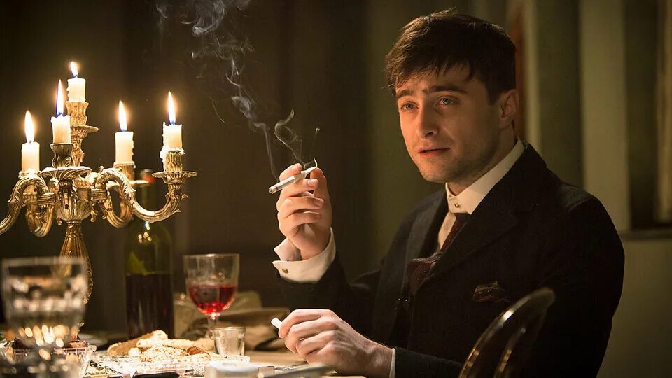 дэниел рэдклифф записки юного врача. записки юного врача рэдклифф. записки врача рэдклифф. рэдклифф доктор сериал. записки юного врача сериал 2012.