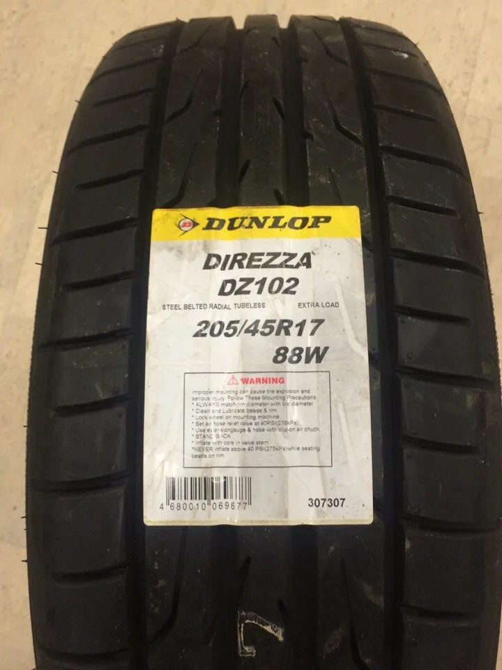 Резина dunlop direzza dz102. Данлоп дирезза dz102. Dunlop Direzza dz102 205/45 r17. Dunlop dz102 r22. Шины Dunlop Direzza DZ 102.