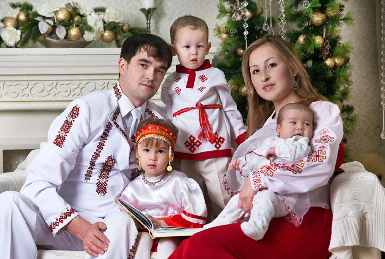 Крутую семейную русскую