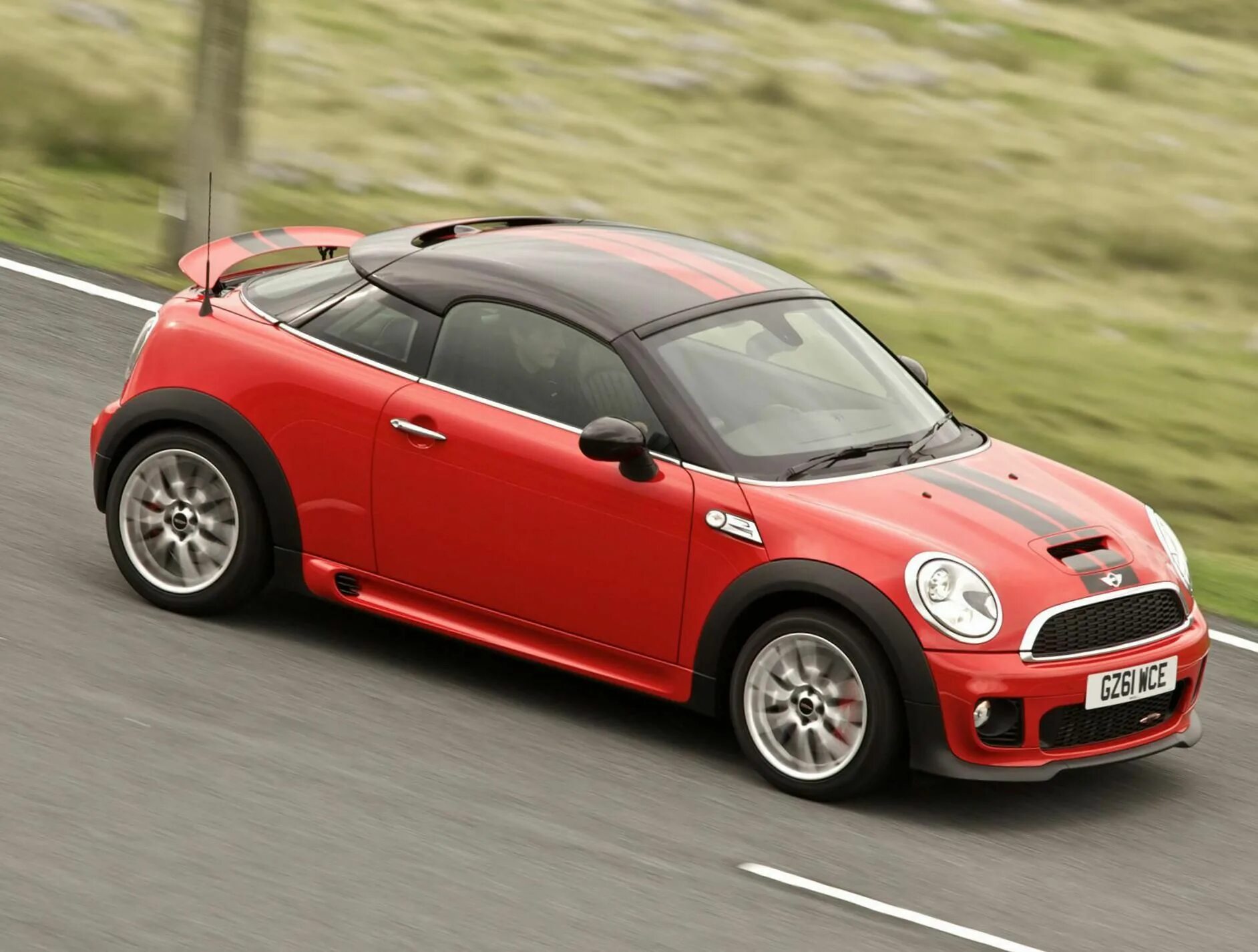 Пробуем купе MINI на дорогах Подмосковья - Тест-драйв - Motor