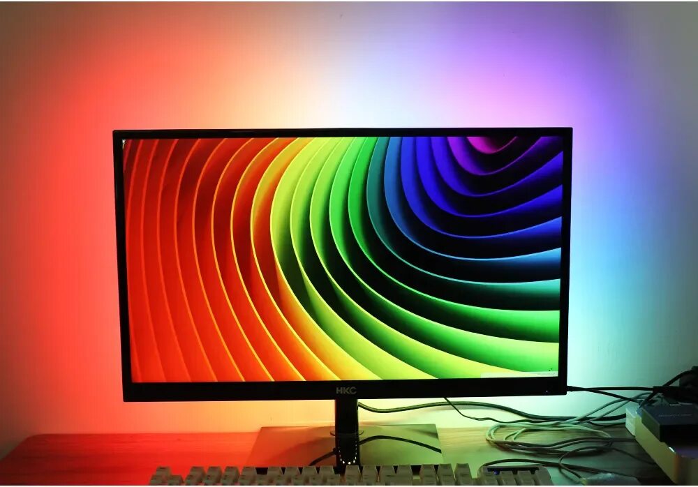 Подсветка монитора лентой. Ambilight для телевизора. Подсветка Ambilight для ТВ. LG Ambilight. Подсветка эмбилайт.