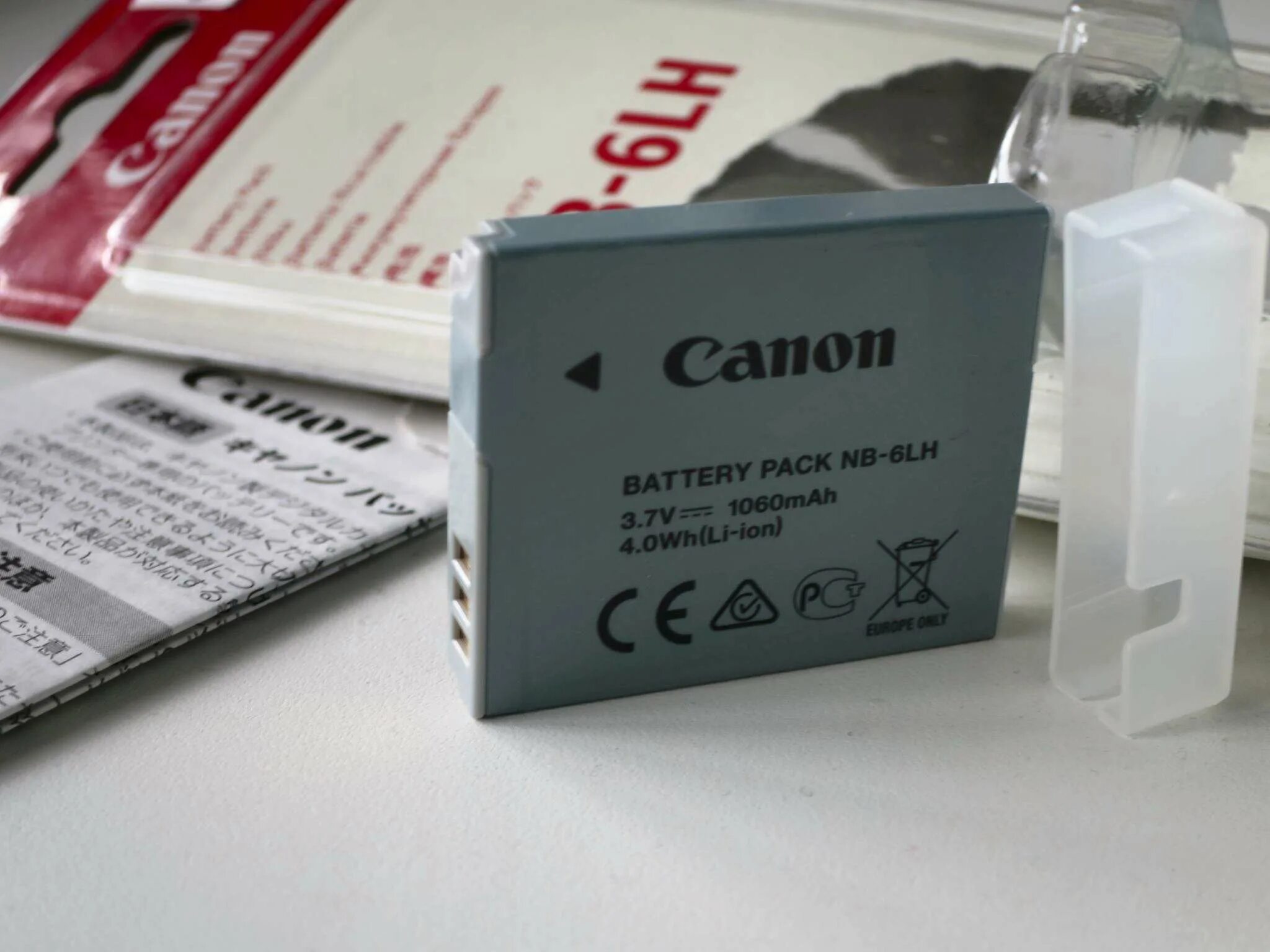 Canon battery pack. Canon nb316. Canon r5 аккумулятор. NB-6m аккумулятор. Аккумулятор Кэнон 200д.