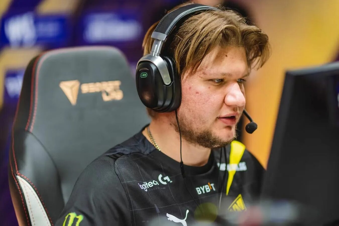 Симпл 2022. Симпл игрок. S1mple Blast 2022.