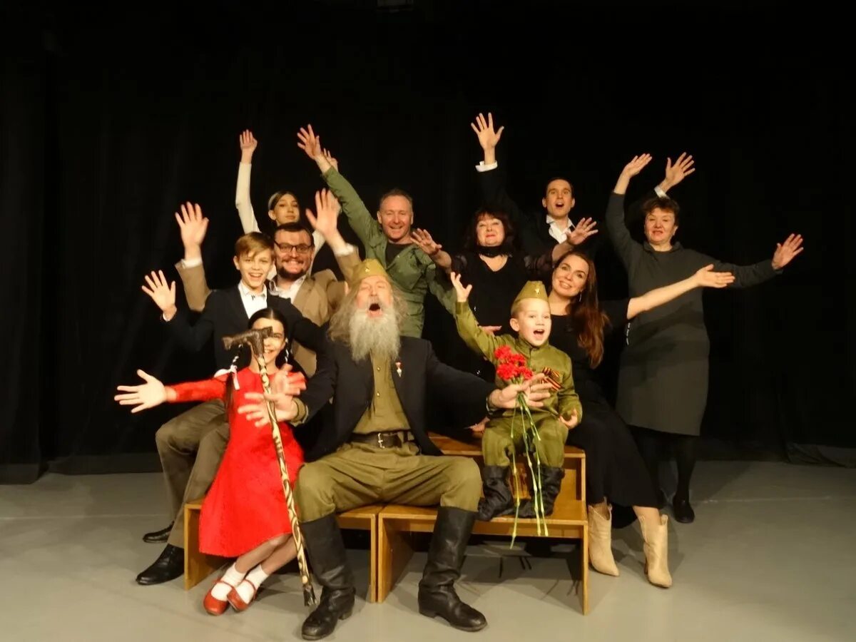 Ансамбль селятино. Дворец культуры. Директор дк распадский междуреченск. Программа юбилейного концерта. Дк распадский ленина.