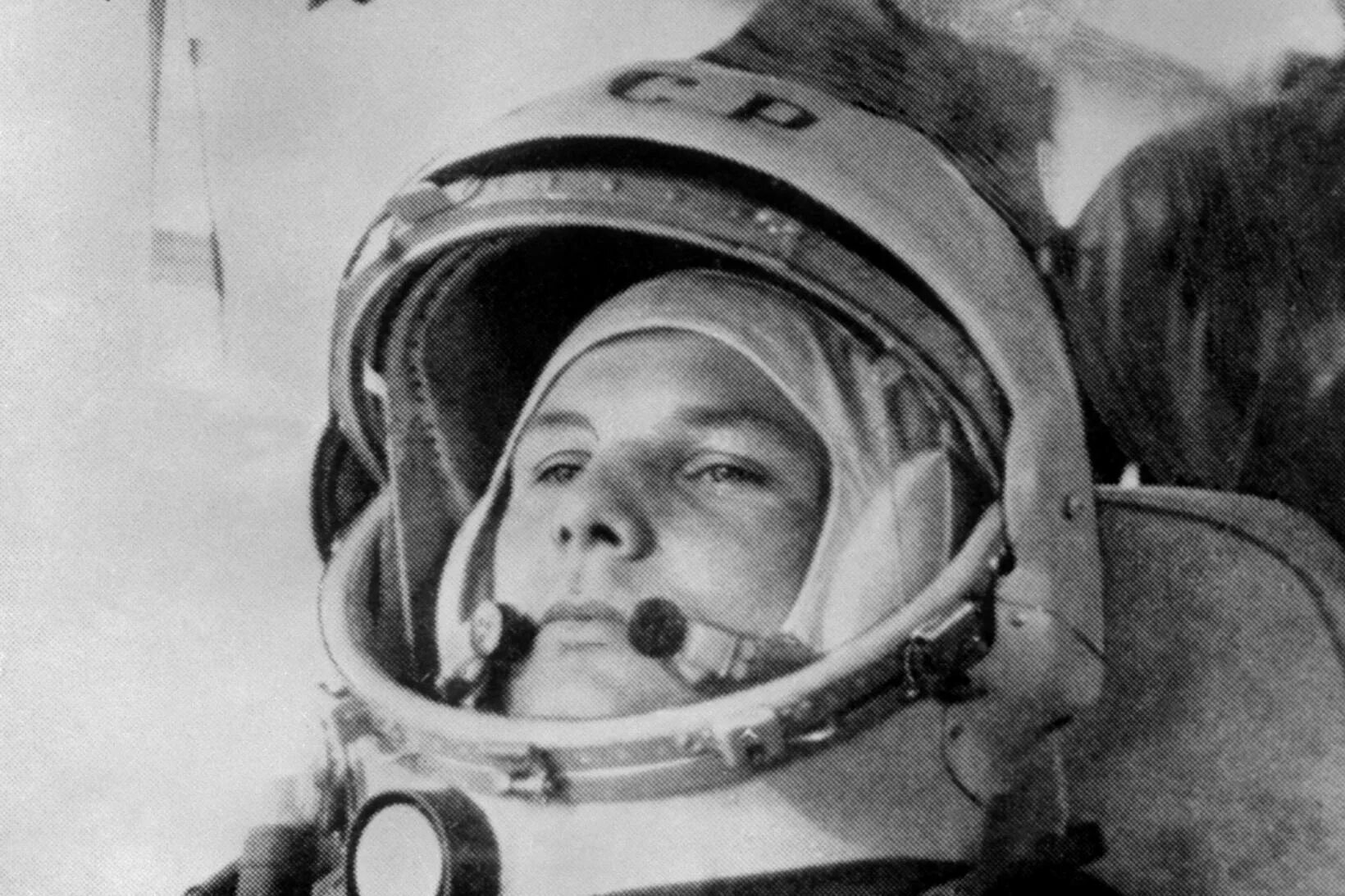 Полет первого космонавта планеты. Полет Гагарина в космос 12 апреля 1961.
