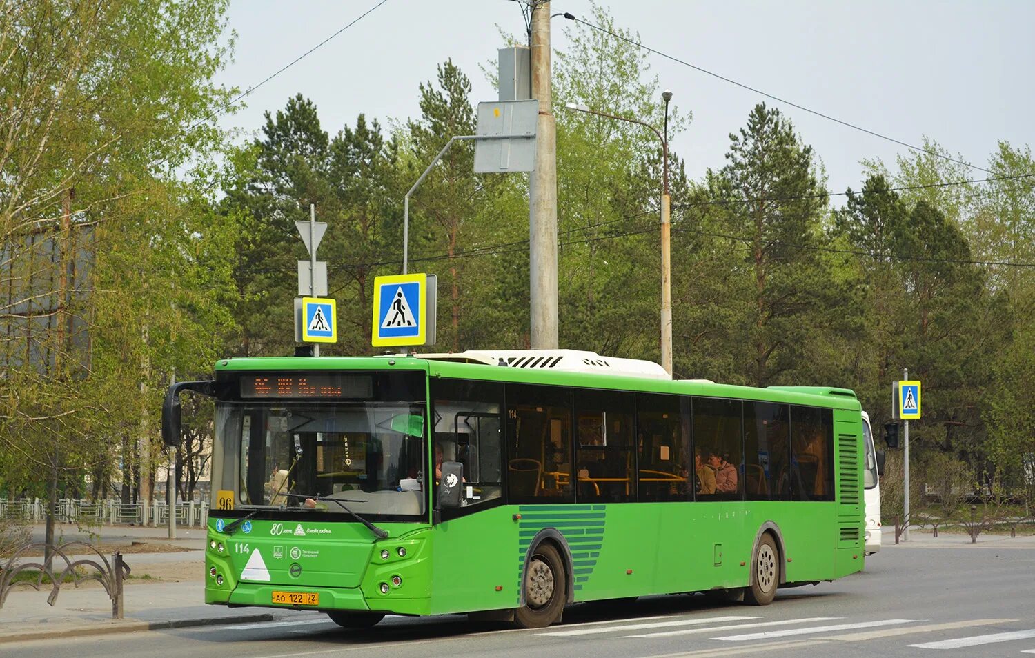 114 автобус санкт. Лиаз 5292 тюмень. Автобус 114 спб. 00. 114 автобус спб счастливая улица.