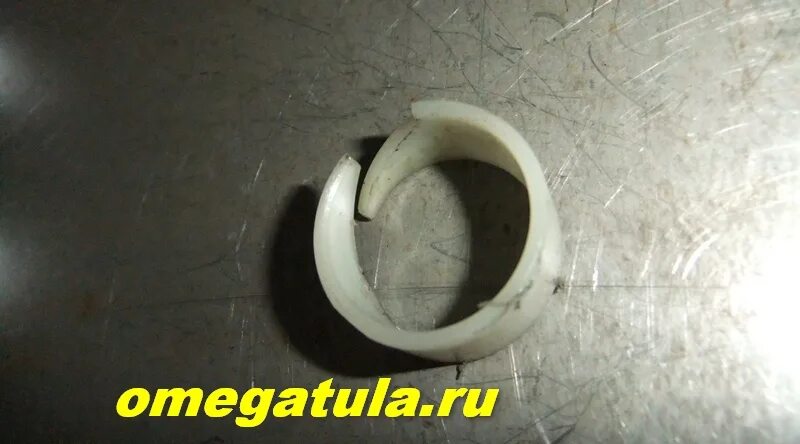 Втулка капролоновая форд фокус 2. Втулка рулевой рейки фокус 3. Втулка рулевой рейки форд фокус 1. Втулка рулевой рейки форд фокус 2 1. Втулки для рейки фокус 3.