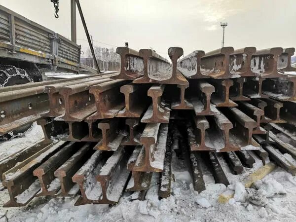 Накладка переходная р-65/р-50. Рельсы кр-70 крановые. Накладка двухголовая на рельс р65 дт350. Подошва рельса р65. 00.