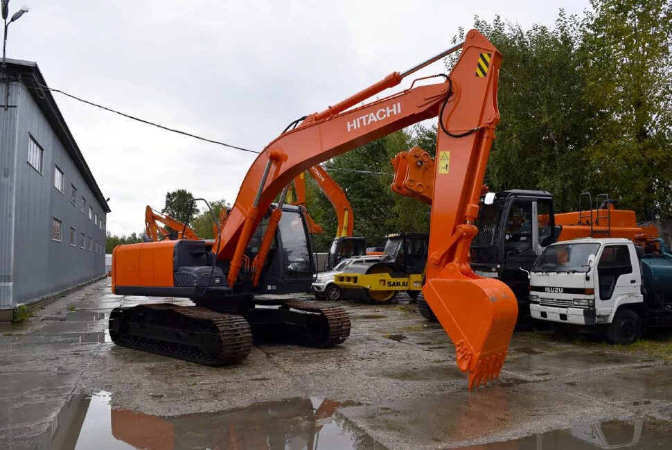 Экскаватор Hitachi zx200. Экскаватор Хитачи ZX 200. Hitachi zx200-3. Zx200lc-3.