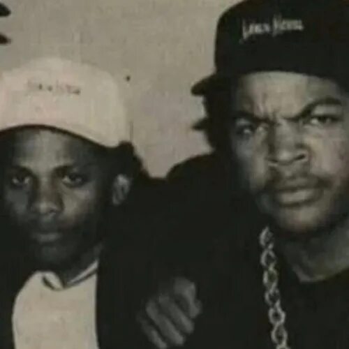 Eazy e ice cube. Ice cube eazy e. eazy e with ice cube. гетто ice cube. ice cube в молодости группа.