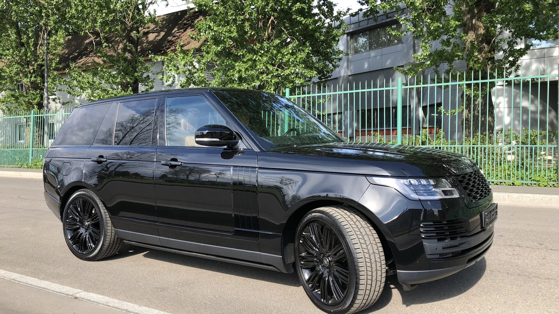 Range rover drive2. Range rover drive2