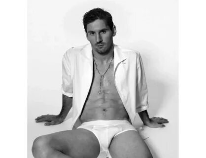 Leo Messi se desnuda para Dolce & Gabbana.