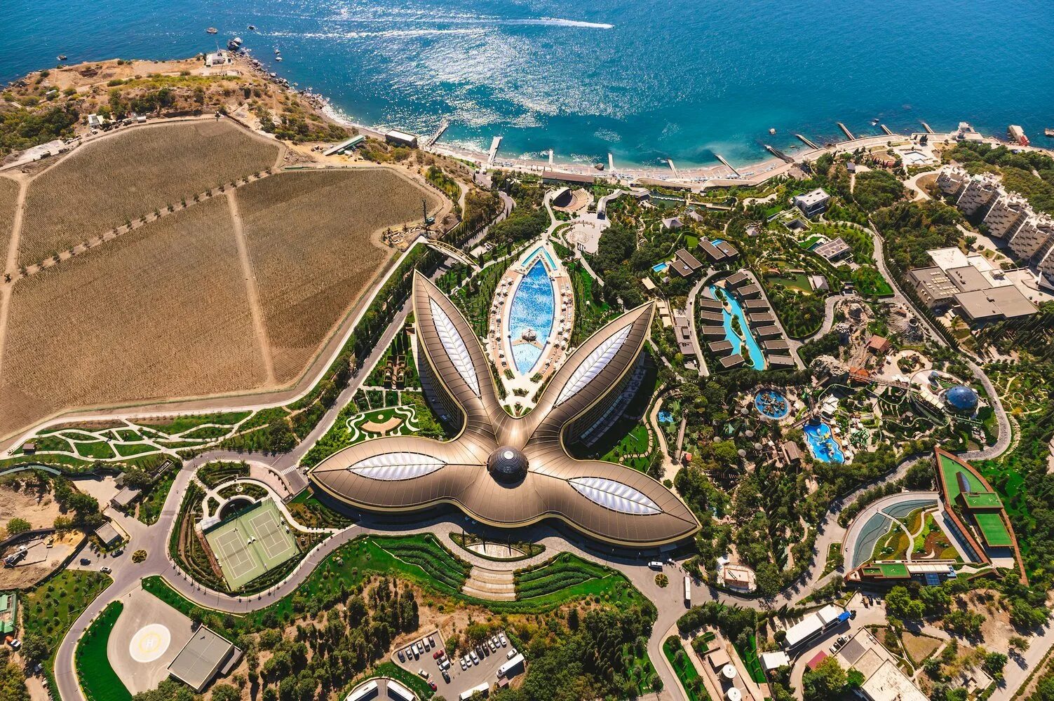 Мрия 5. «мрия» мрия крым ялта. отель в крыму mriya resort spa. ялта оползневое мрия.
