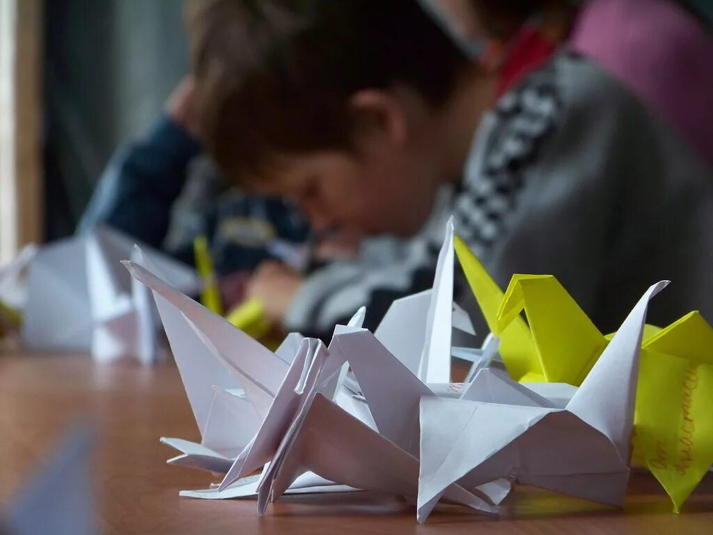 Оригами. Оригами Журавлик. Мастер класс по оригами. Кружок оригами в начальной школе. Методы оригами