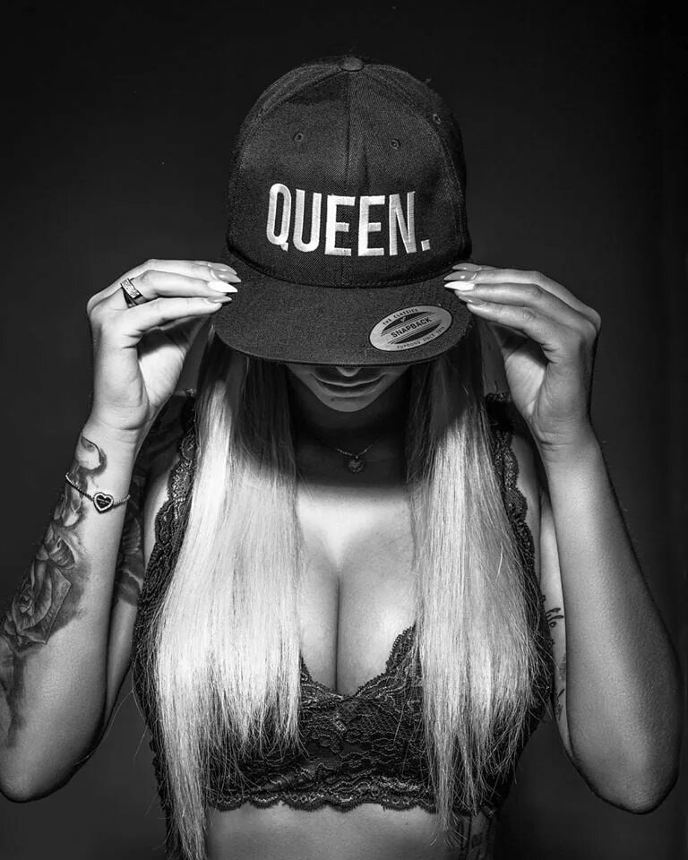 Дота 2 templar assassin. Аватар для девочек. Zxc сквад. Аватар для доты. Девушка в бандане.