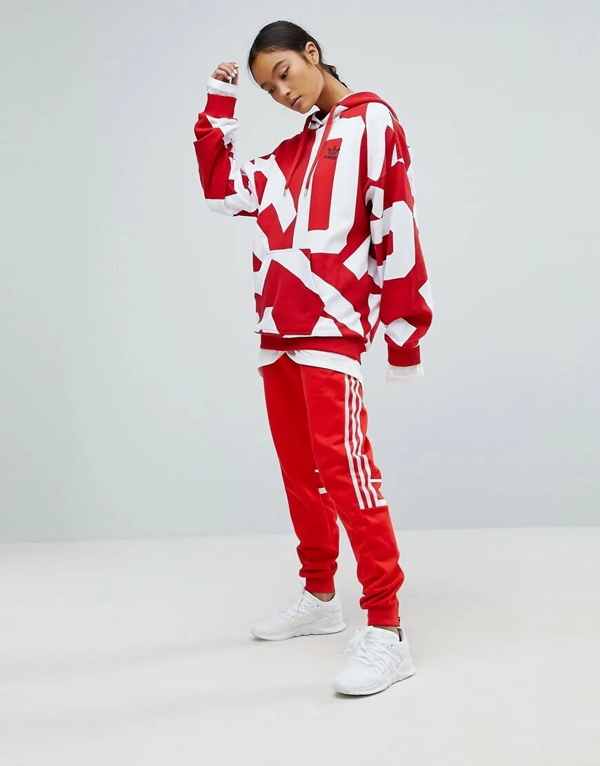 Adidas Originals Bold age graphic Print Sweatshirt Dress - Red. Худи Originals graphic. Адидас адже. Adidas originals bold