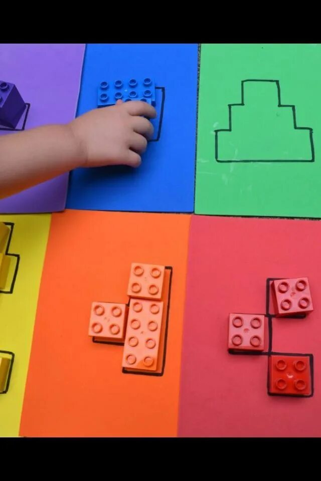 Разложи по порядку. Повтори по образцу. Лего задания для дошкольников. Лего в математике в подготовительной группе. Разные геометрические фигуры.