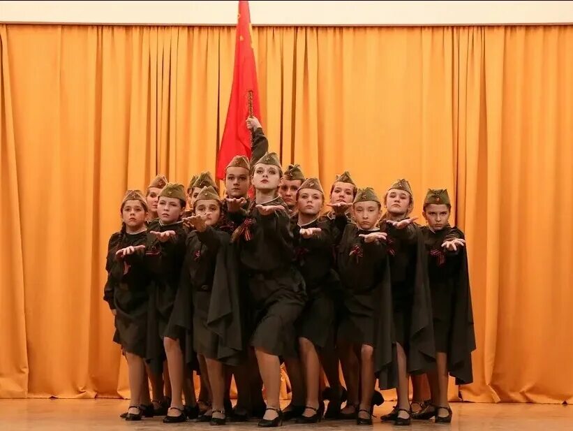 Патриотический танец видео. Патриотический танец видео