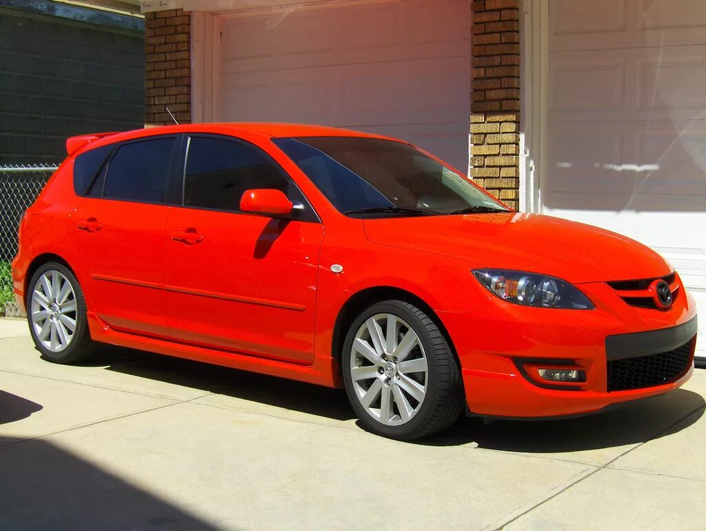 Мазда 3 2007. Mazda 3 Hatchback 2007. Мазда хэтчбек 2007. Мазда 3 2007 года хэтчбек.