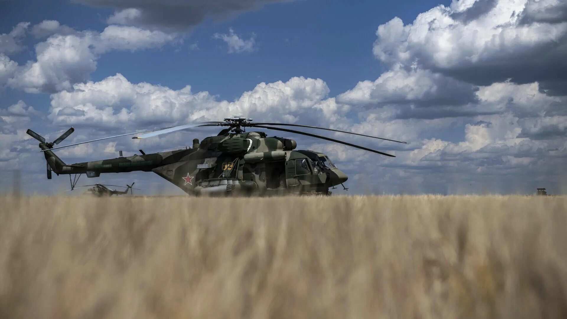 Ми-171 ми-8 ВСУ. Ми-8 ВВС Украины. Вертолёт ми-26 военный. Mi 8 Helicopter.