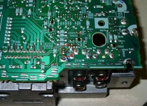 Решаю проблему шумов. Предохранитель линейного выхода Pioneer DEH-P88RS - Merced