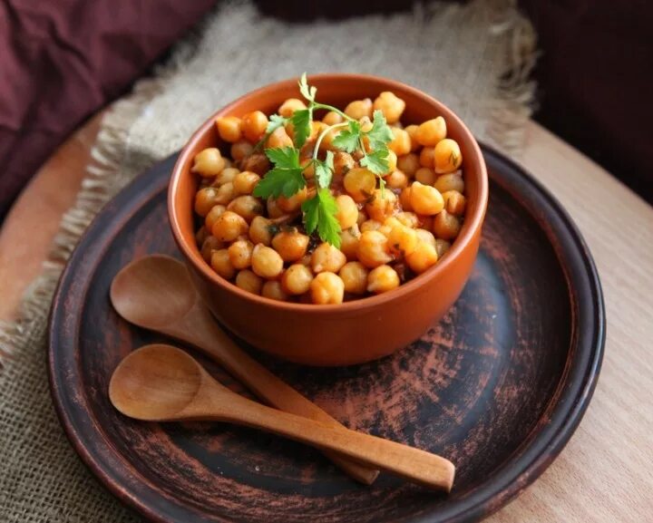 Зелень нута. Нохут горох нут. Нут отварной. Нут вареный il viaggiator goloso. Нут вареный.