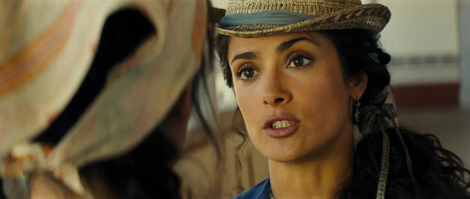 Сальма хайек бандитки. Бандитки хорошее качество. Пенелопа крус и сальма хайек бандитки. Пенелопа крус бандитки. Пенелопа крус бандитки.