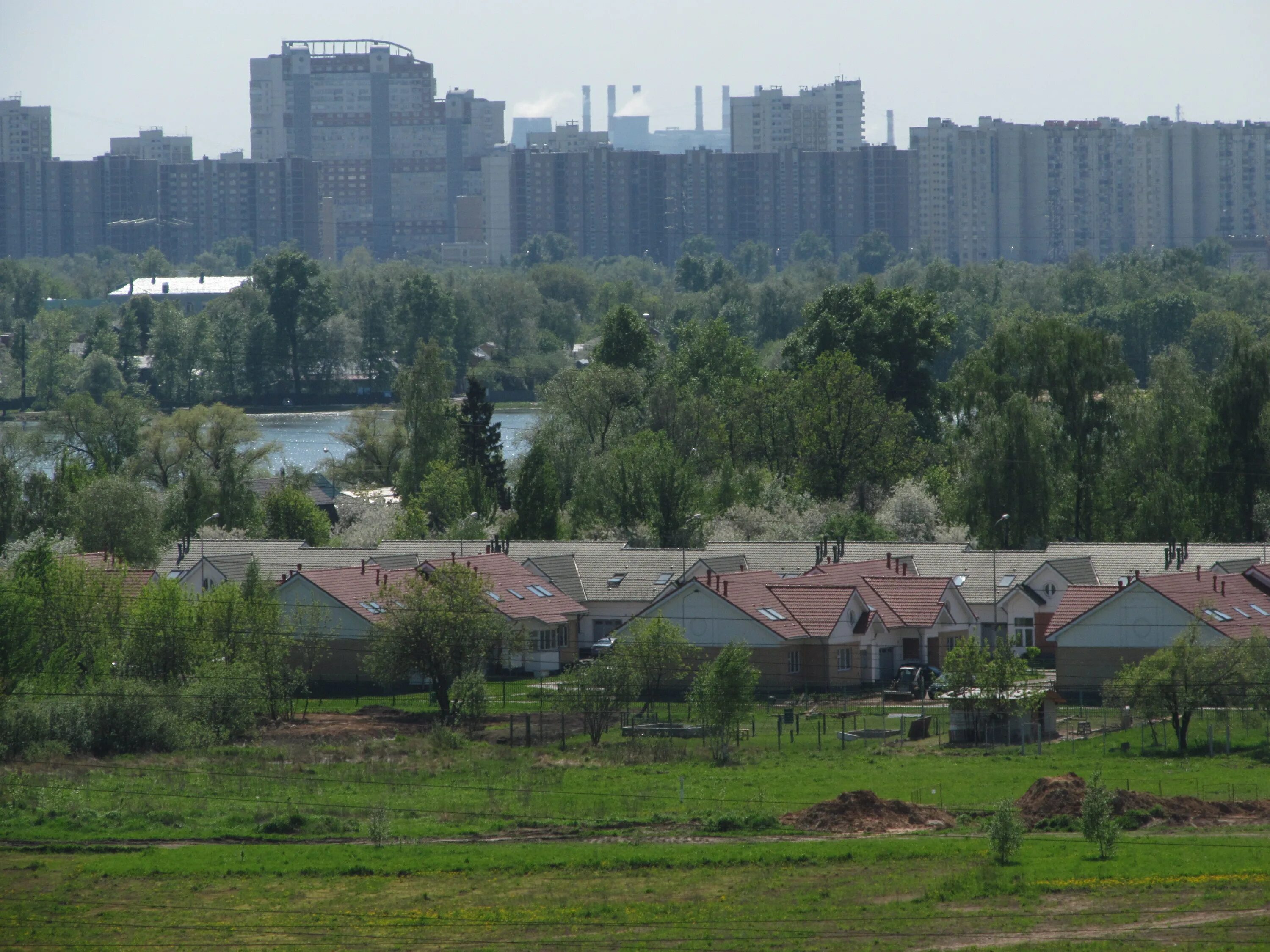 Поселок большая Косинская 160а. Москва улица большая Косинская дом 160а. Москва большая Косинская 160 а. Косино коттеджный поселок.