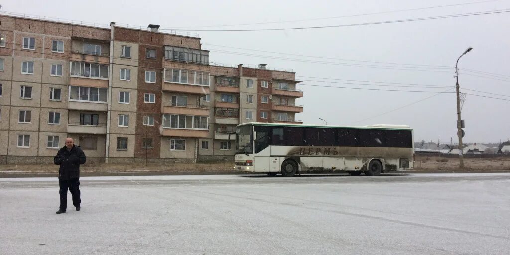 Рп5 североуральск на 5. Автовокзал Североуральск. Автобус Североуральск Серов. Карпинск Североуральск автобус. Автобус Екатеринбург Североуральск.