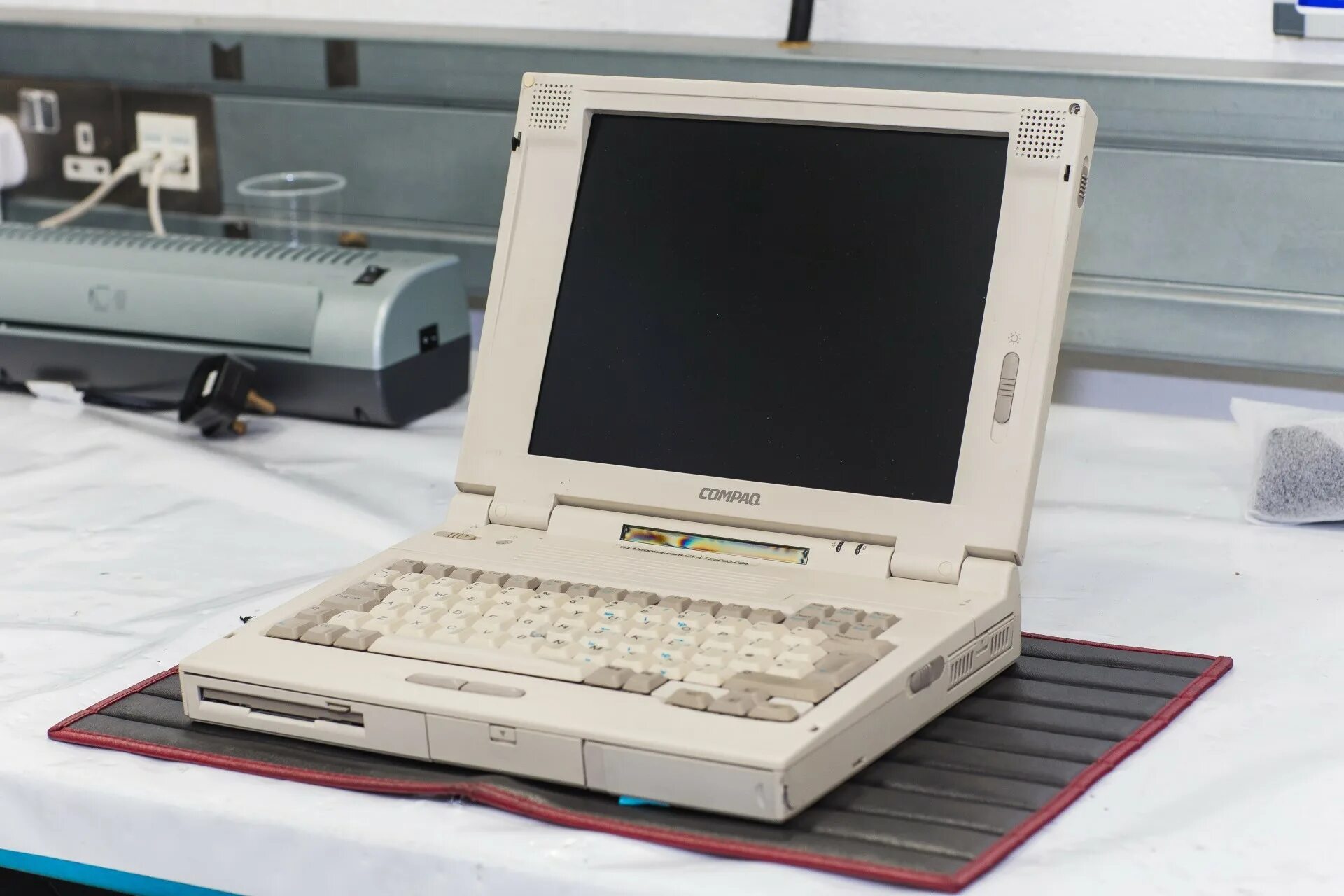 Compaq Laptop 1990. Compaq LTE 5280. Ноутбук Compaq 1998. Ноут Compaq 1980.