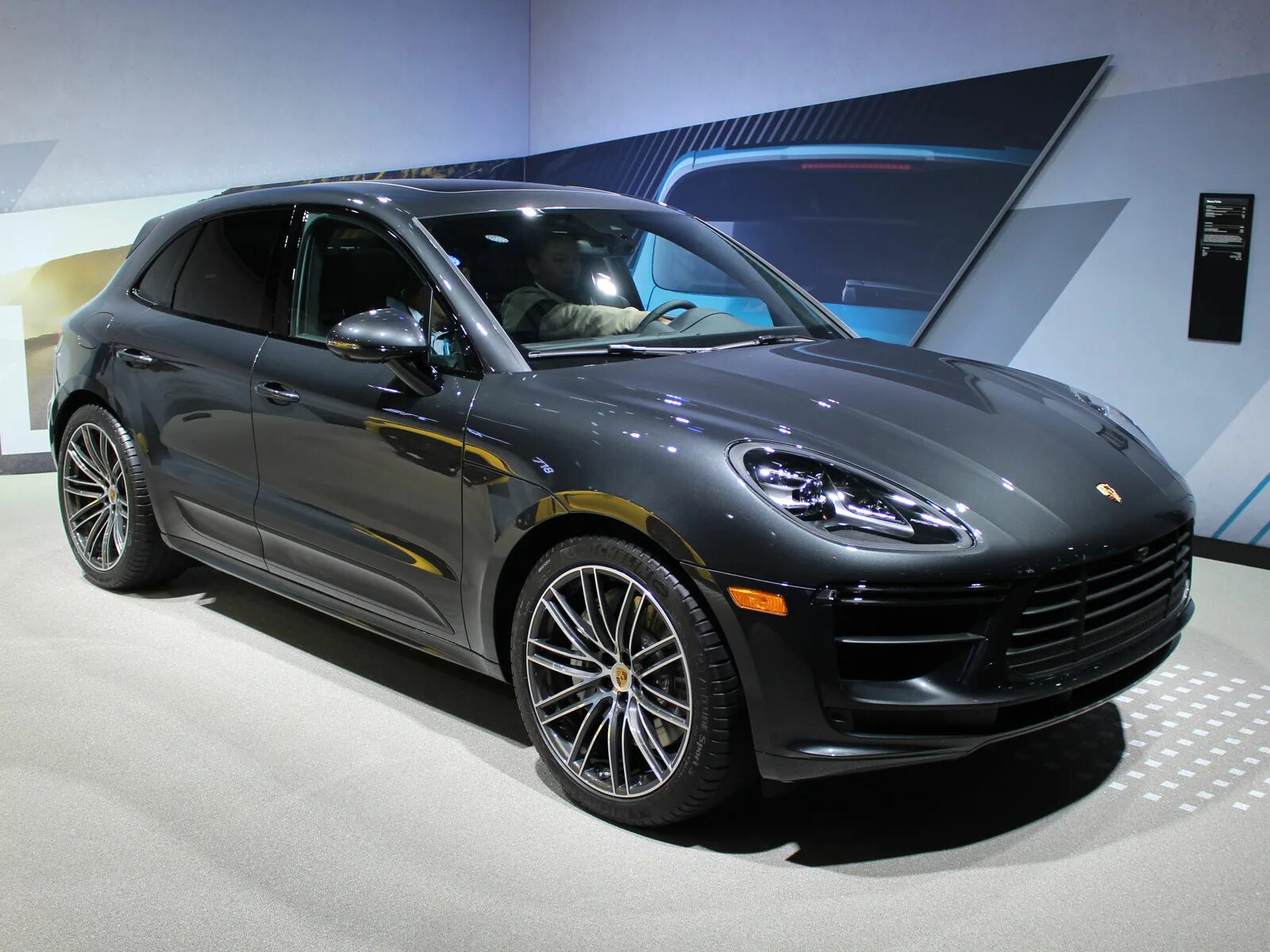 Porsche Macan 2020. Porsche Macan 2021. Порше Макан 2020. Porsche Macan Turbo 2020. Порше макан цена 2023