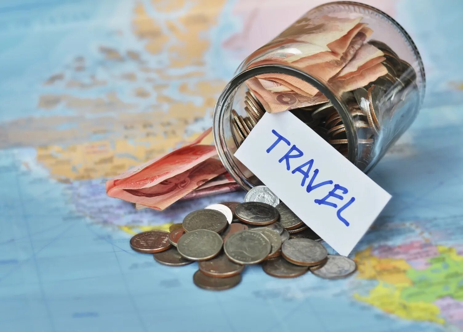 Налоги заграница. Деньги и путешествия. Туризм деньги. Прибыль в туризме. Туристская деньги.