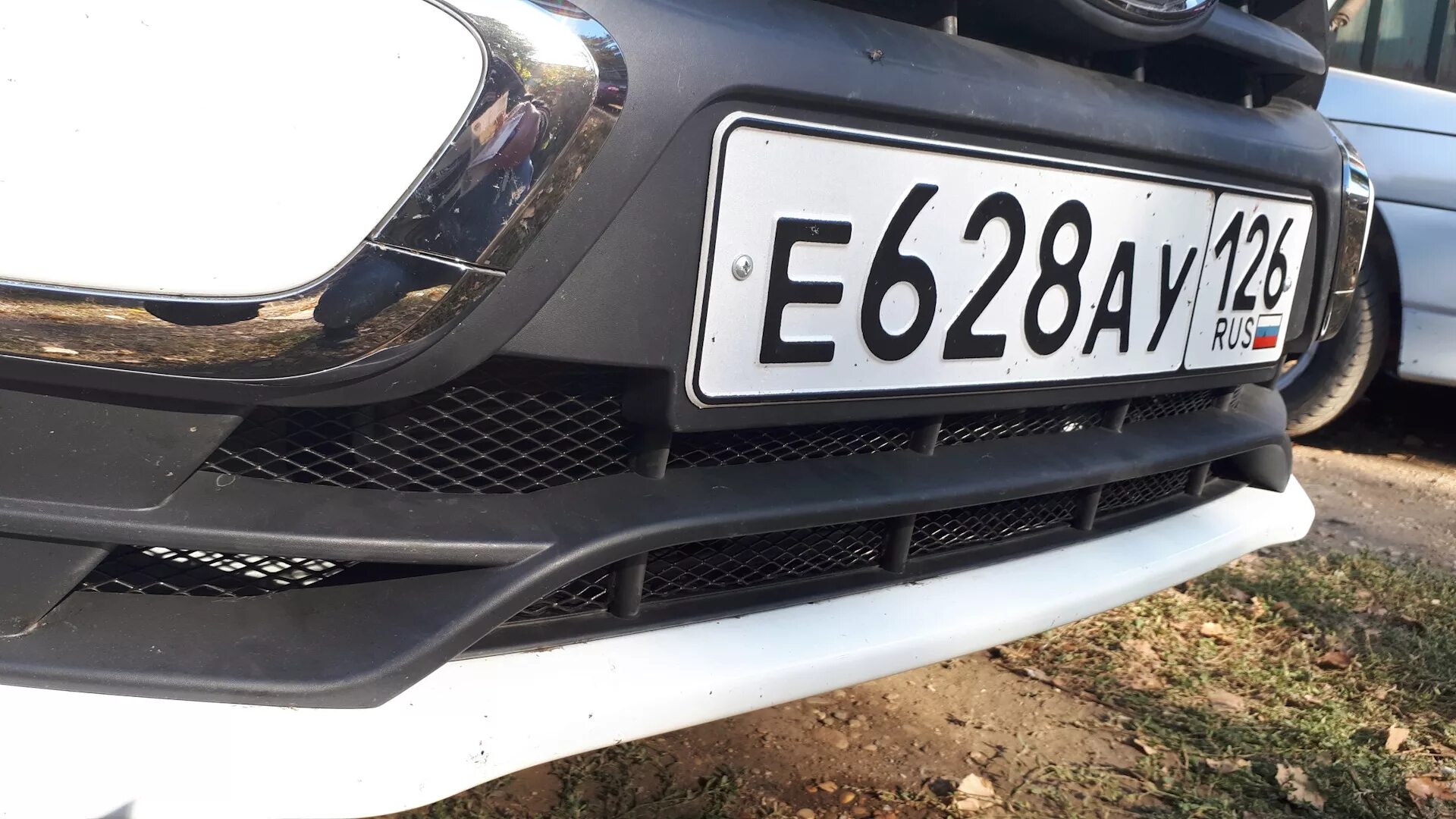 Сетка на радиаторную решетку гранта. Сетка на радиаторную решетку гранта. Сетка в бампер гранта. Сетка в бампер гранта. Сетка гранта фл.