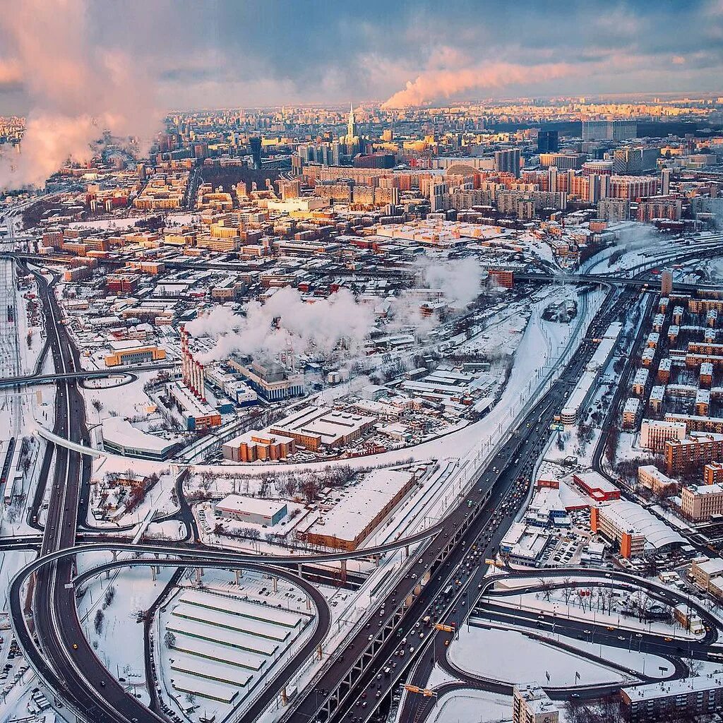 Третье транспортное кольцо в москве. Москва Сити вид с ТТК. ТТК третье транспортное кольцо. Садовое кольцо ТТК МКАД. Москва Сити вид с третьего транспортного кольца.