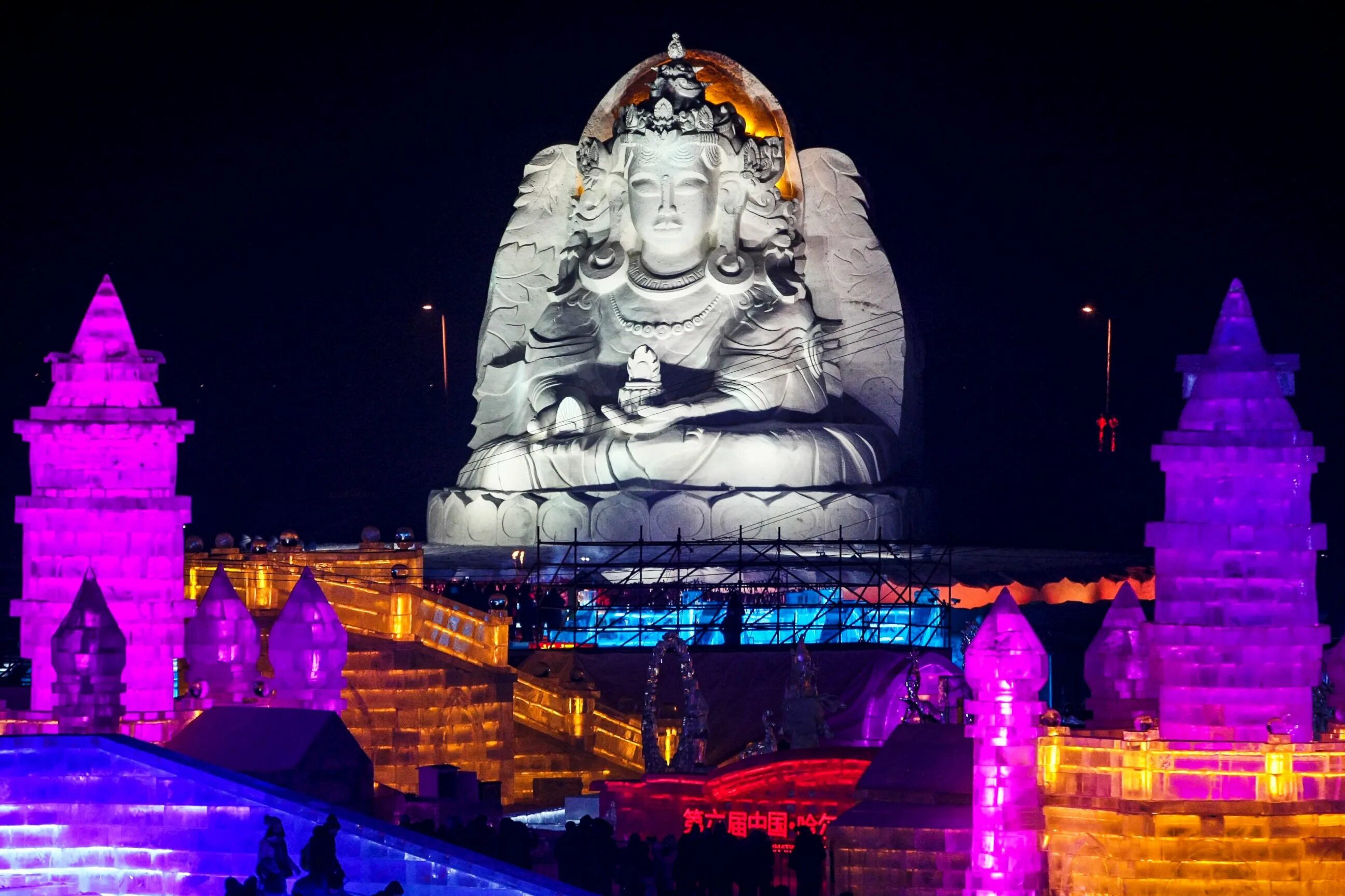 Харбин лед. Harbin international ice &amp; snow sculpture festival (харбин, китай). харбинский фестиваль ледяных скульптур в китае. фестиваль льда в харбине. harbin international ice and snow sculpture festival.