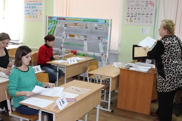 Школа 4 тула. Тула школа 51 ул металлургов. Школа номер 4 тула мясново. Центр образования 2 тула. Школа 17 тула.