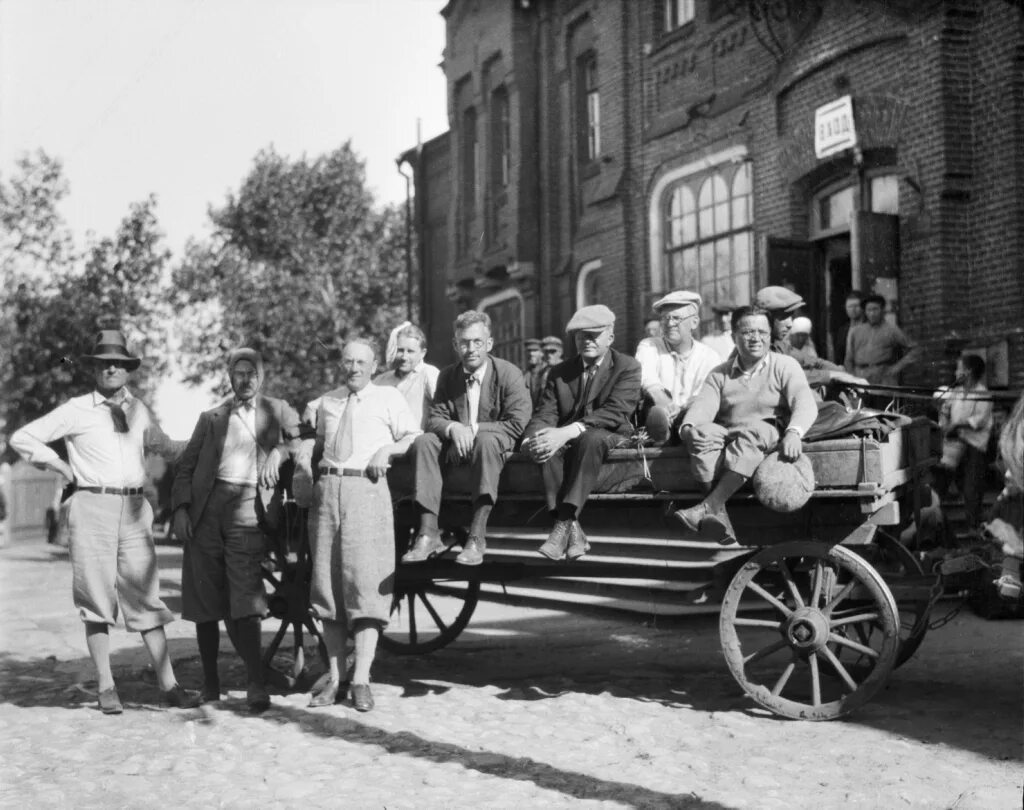 1926 год события. курган победы на красной площади. 1926 россия. всеобщая стачка в англии.