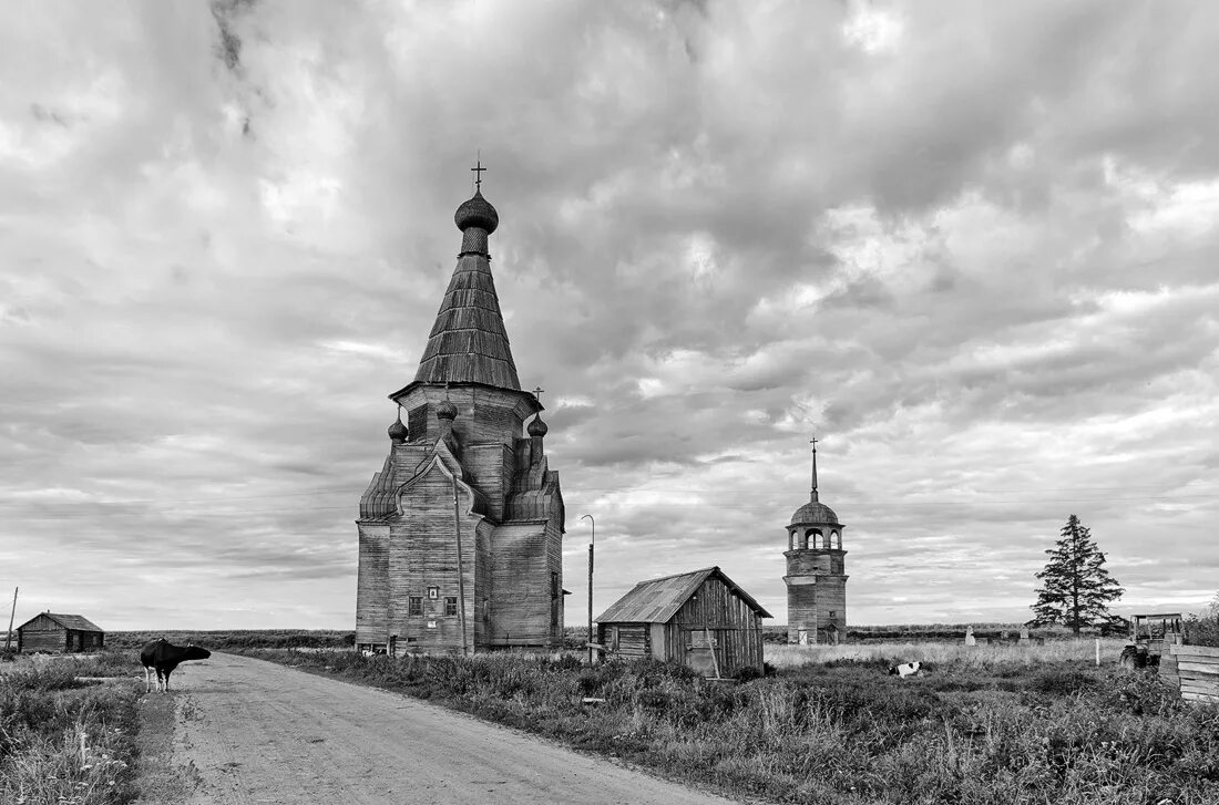 Колокольни на русском севере. Вознесенская церковь пияла. Арх. Онежский район, пияла. Река онега церкви.