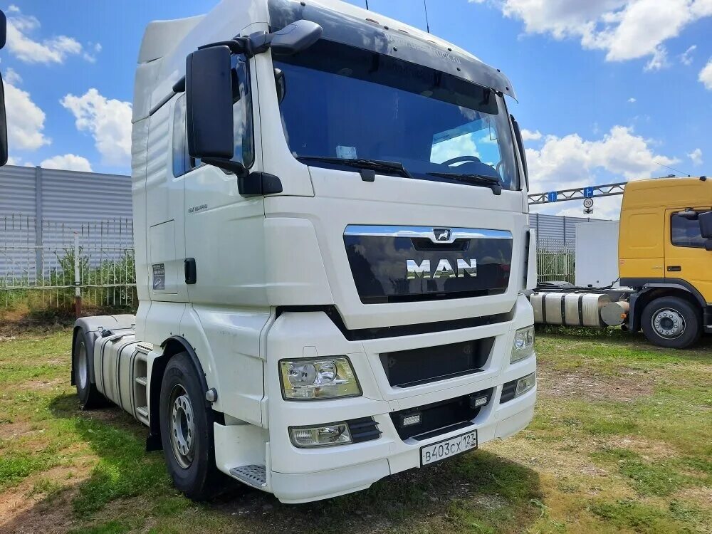 Ман 2017 года. Man TGX 2017. Седельный тягач man TGX 18. Ман ТГХ белый новый. Седельные тягачи ман TGX.