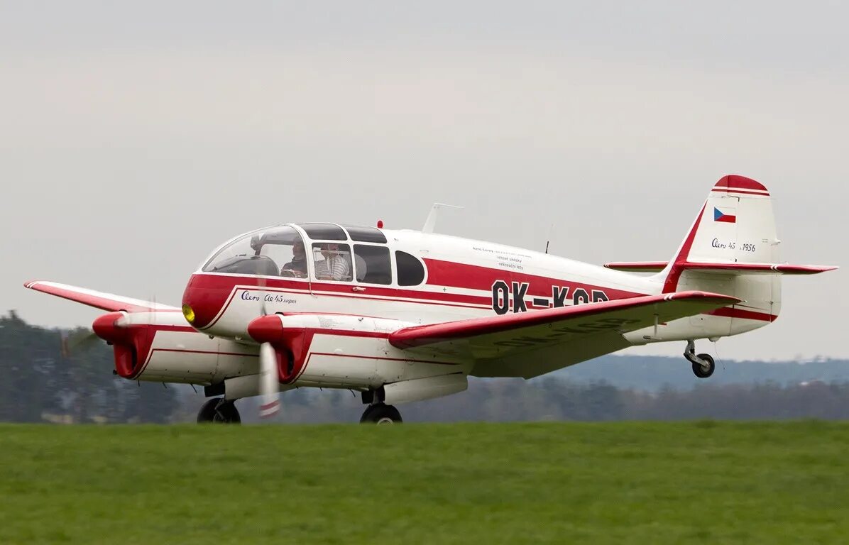 Ае самолет. Super aero 45s. aero ae-45. ae.45s самолет. самолет супер аэро 45.