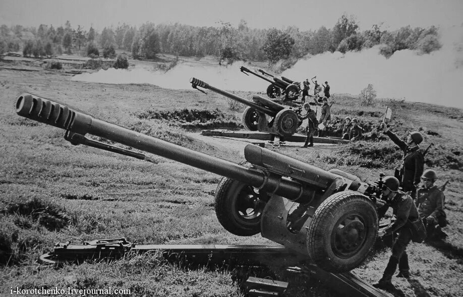 Орудия великой отечественной. 122 мм пушка вов. 76мм пушка времен отечественной войны. Орудия великой отечественной. Гаубицы великой отечественной войны 1941-1945.