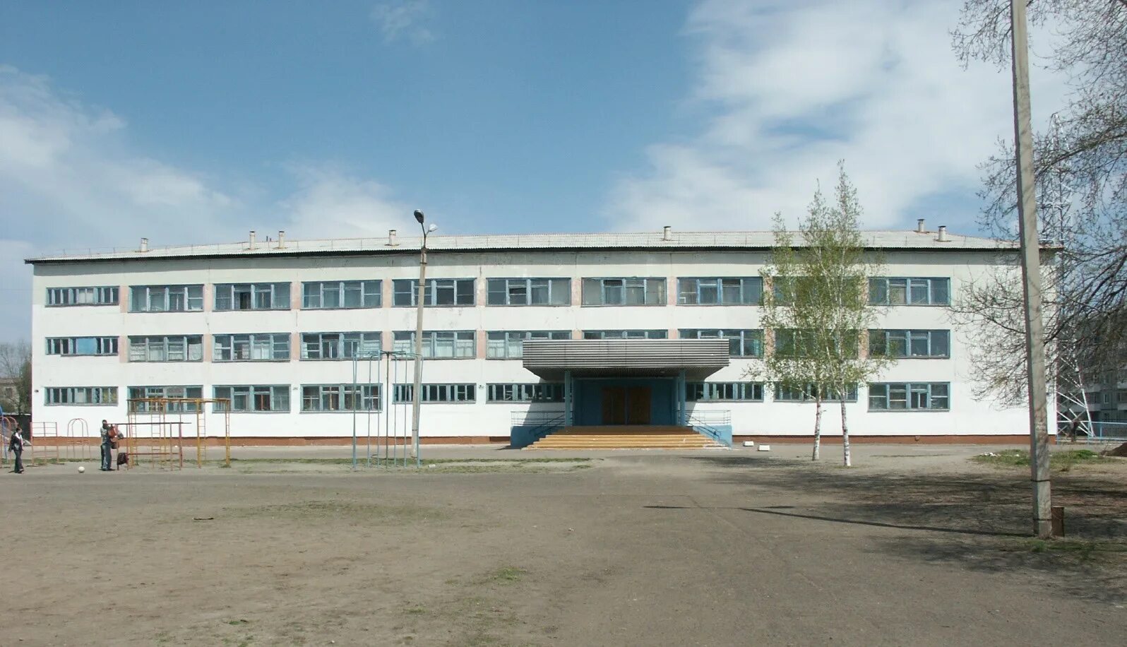 Школа 10 благовещенск амурская область. Школа 14 благовещенск амурская. Школа 21 благовещенск. 14 школа благовещенск. Школа 14 благовещенск амурская.